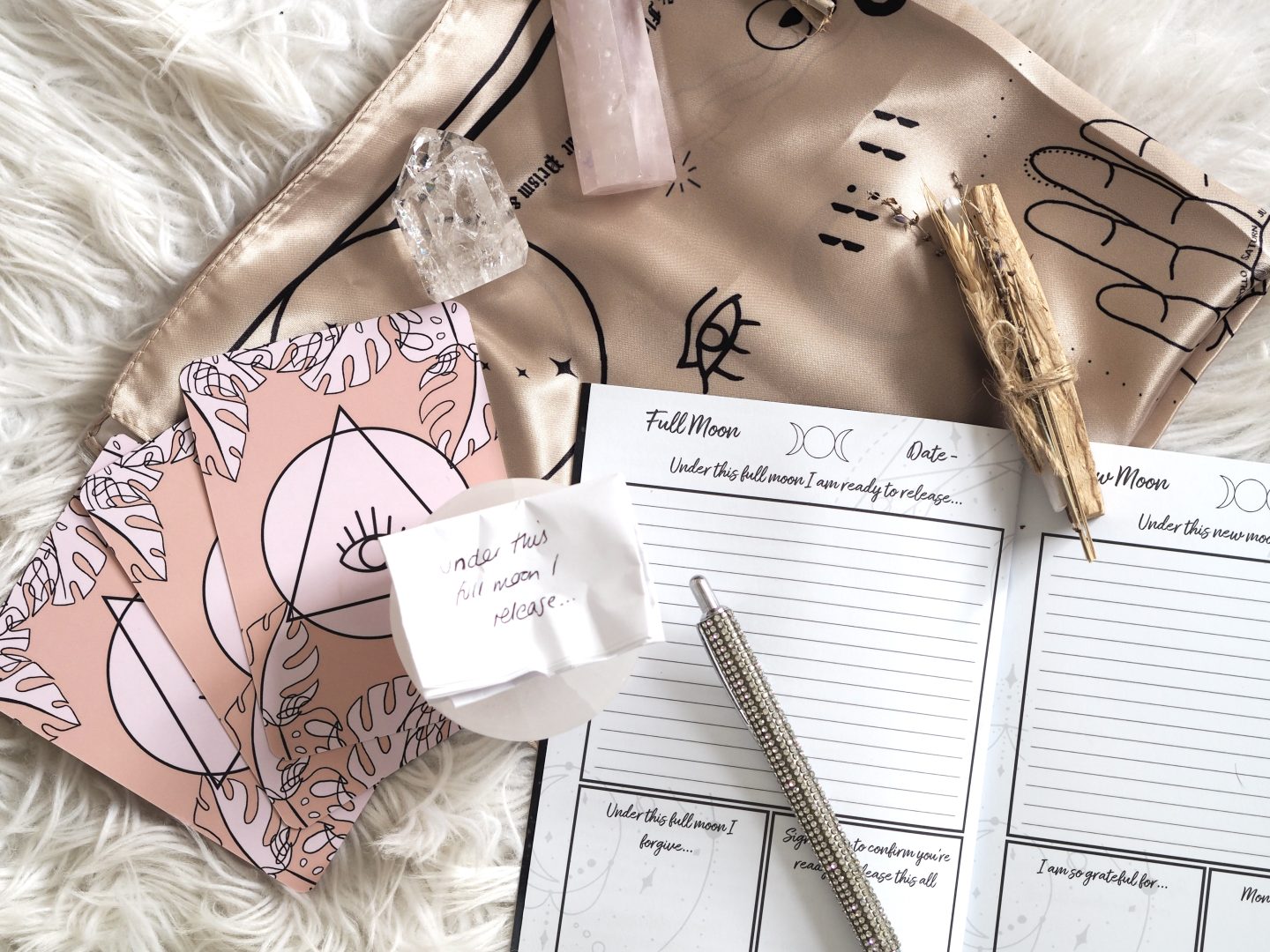 Full Moon Releasing Ritual - Emma Mumford