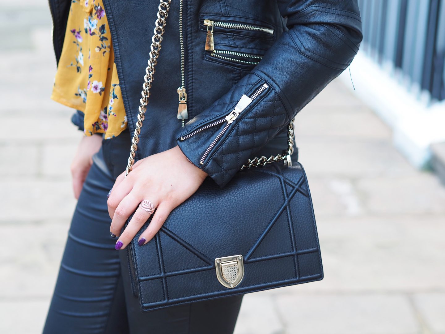 A DAY IN LONDON AT THE ÉLAN CAFE - EMMA MUMFORD A DAY IN LONDON AT THE ÉLAN CAFE - EMMA MUMFORD